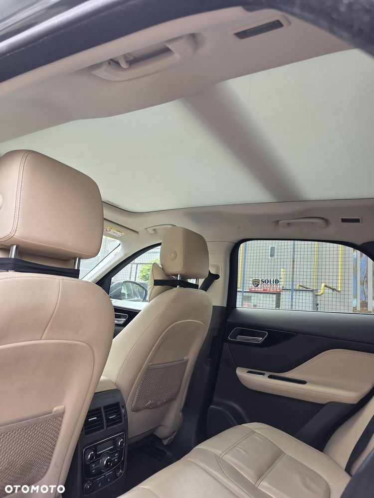 Jaguar F-Pace 2.0 i4D AWD Prestige - 7