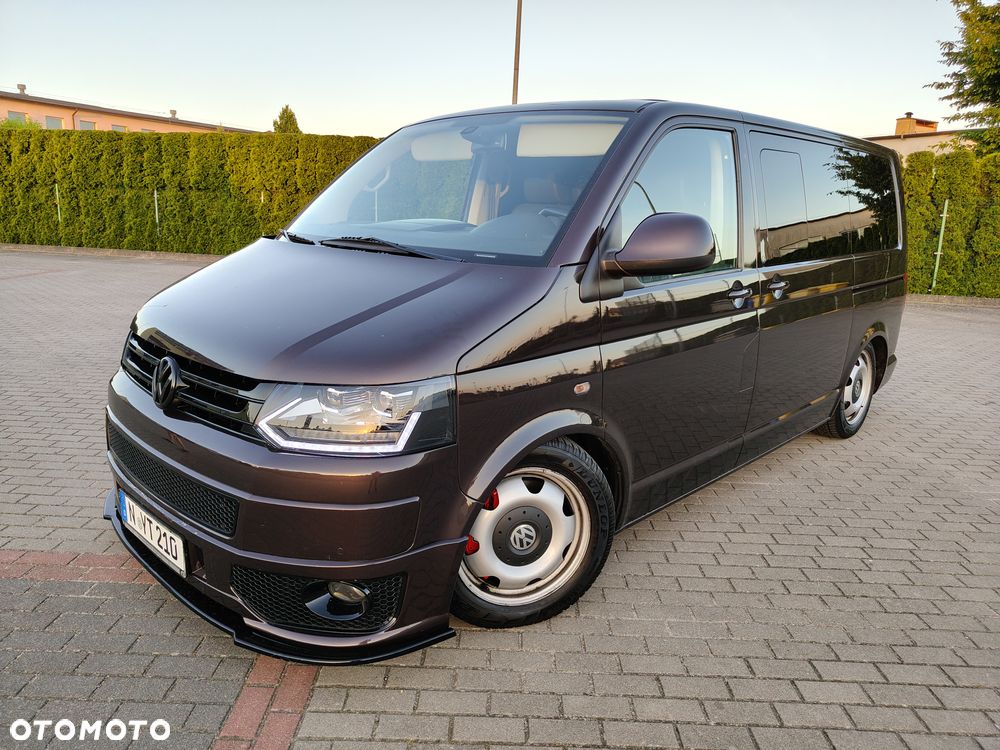 Volkswagen Multivan - 1