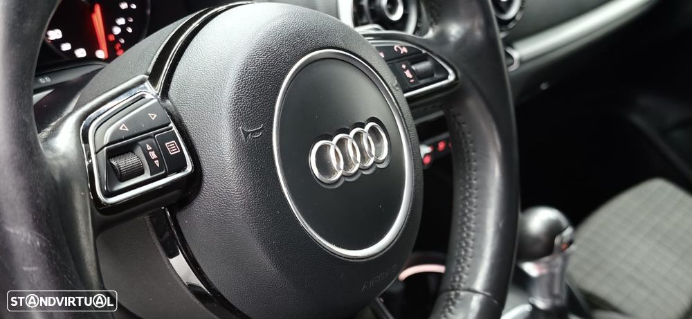 Audi A3 Limousine 2.0 TDI S-line S tronic - 25