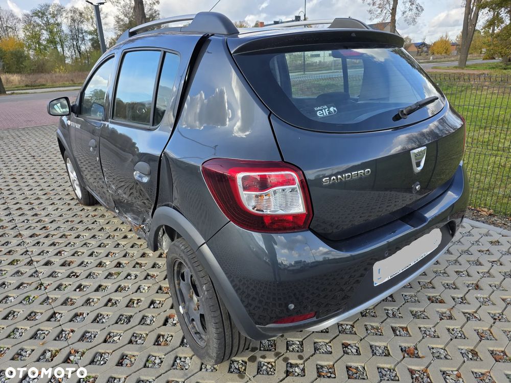 Dacia Sandero Stepway TCe 100 Celebration - 14