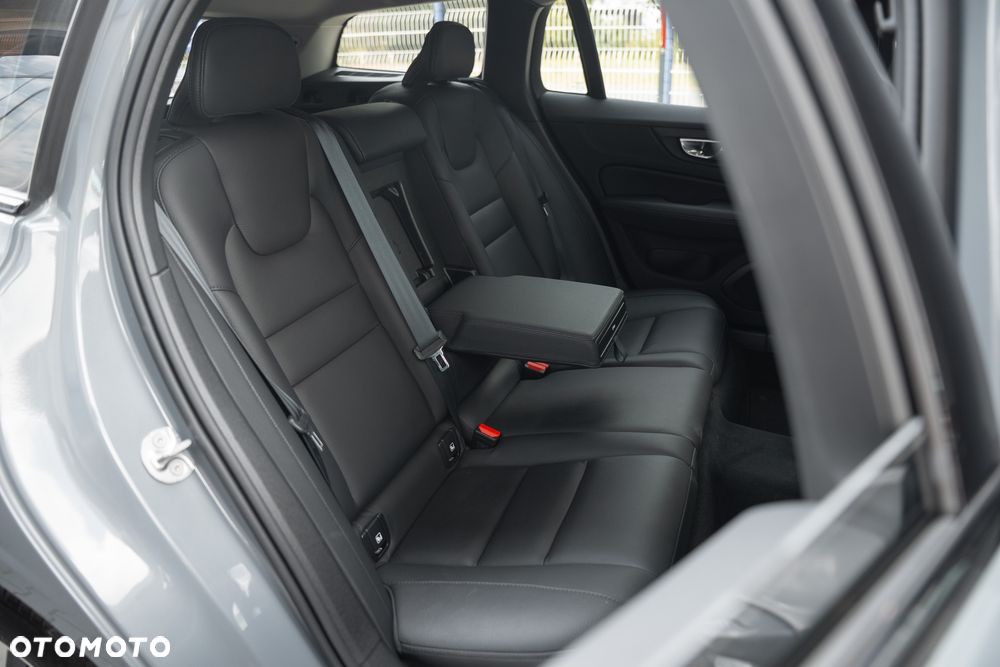 Volvo V60 - 36
