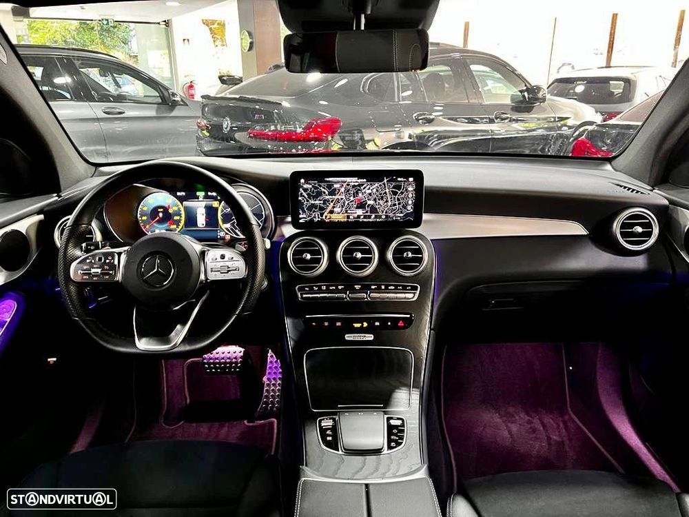 Mercedes-Benz GLC 300 - 32