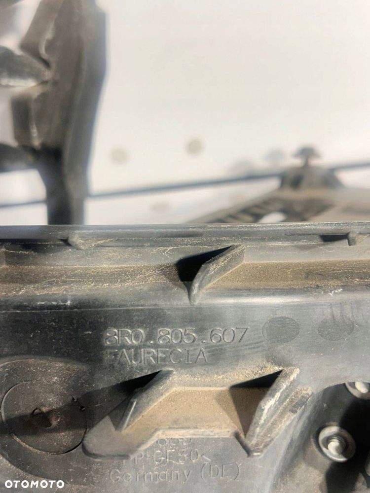 8R0 805 607 Uchwyt / Mocowanie lampy przedniej ŚLIZG LAMPY Audi Q5 SQ5 2011 - 1