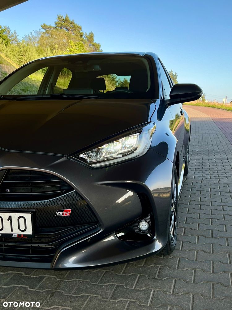 Toyota Yaris Hybrid 1.5 Executive - 9