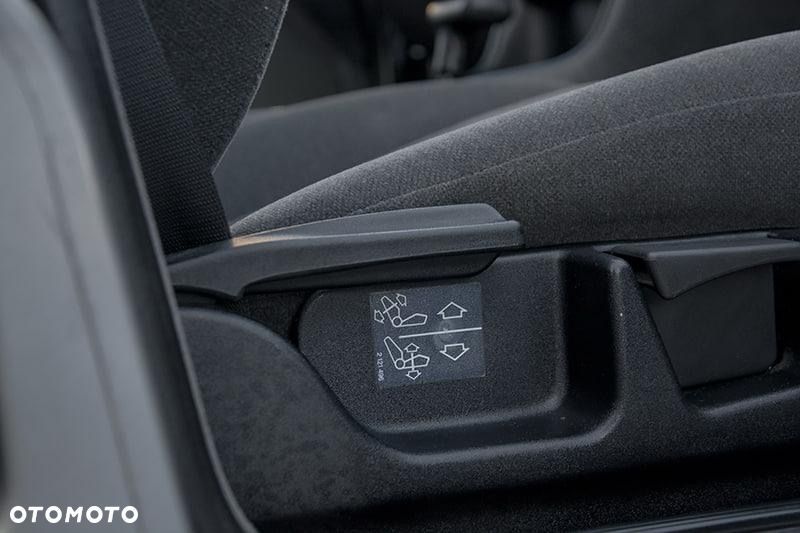 BMW Seria 5 525i - 38