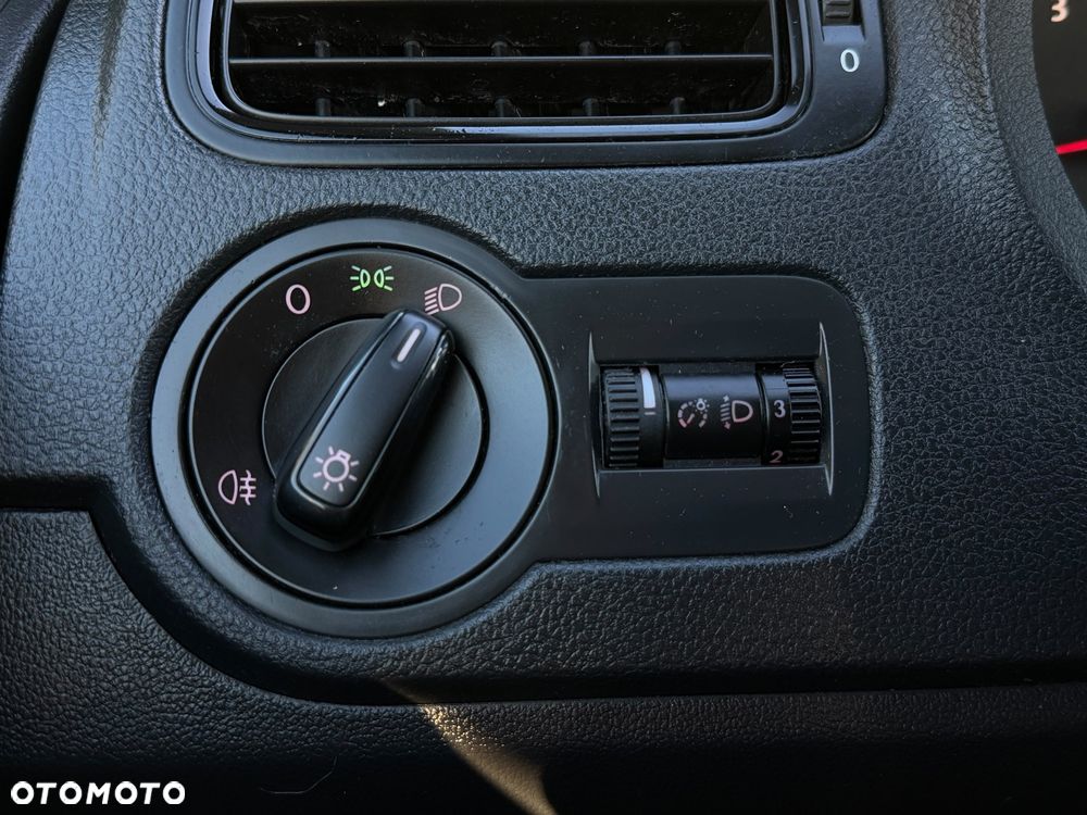 Volkswagen Polo - 24