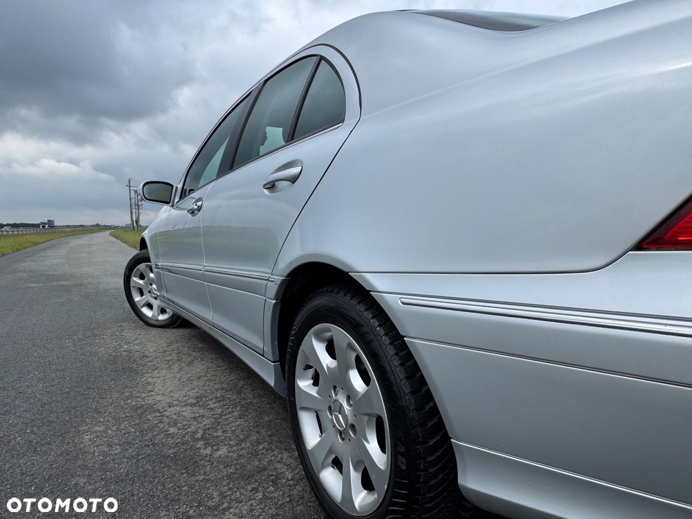 Mercedes-Benz Klasa C 200 Kompressor Automatik Elegance - 21
