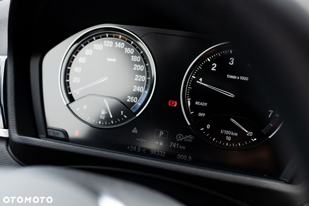 BMW X1 sDrive18i Advantage - 19