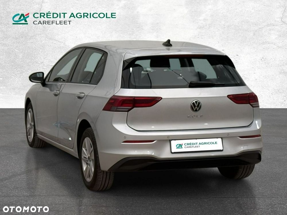 Volkswagen Golf - 8