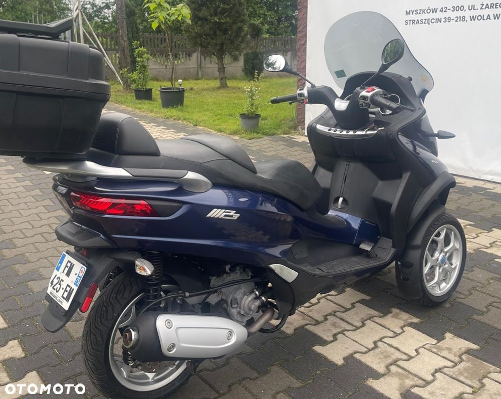 Piaggio MP-3 - 7