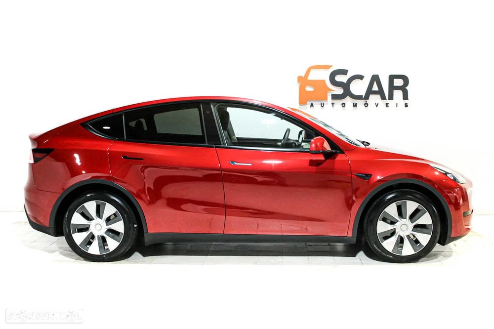 Tesla Model Y RWD - 5