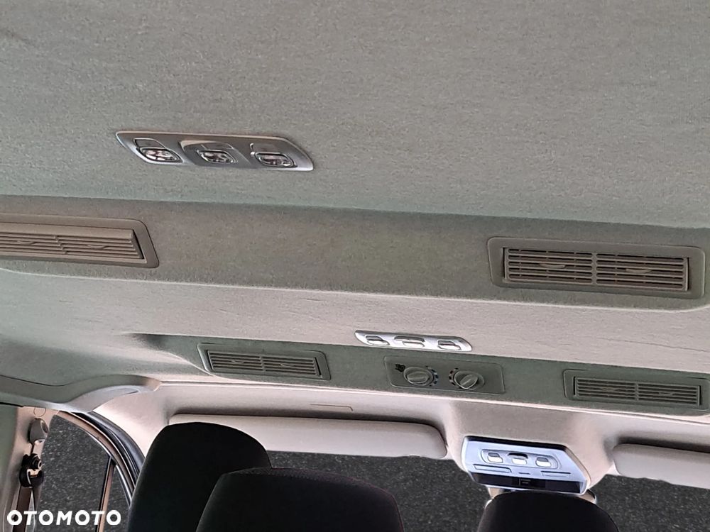 Renault Trafic - 13