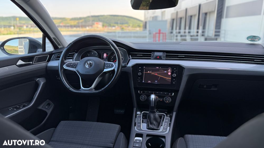 Volkswagen Passat 2.0 TDI DSG (BlueMotion Technology) Comfortline - 18