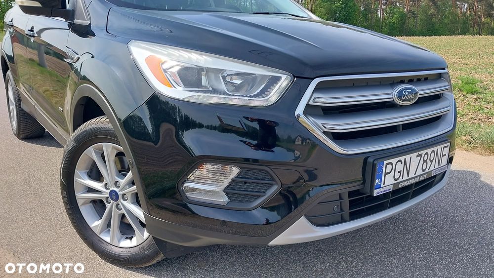 Ford Kuga 2.0 TDCi 4x4 Titanium - 2