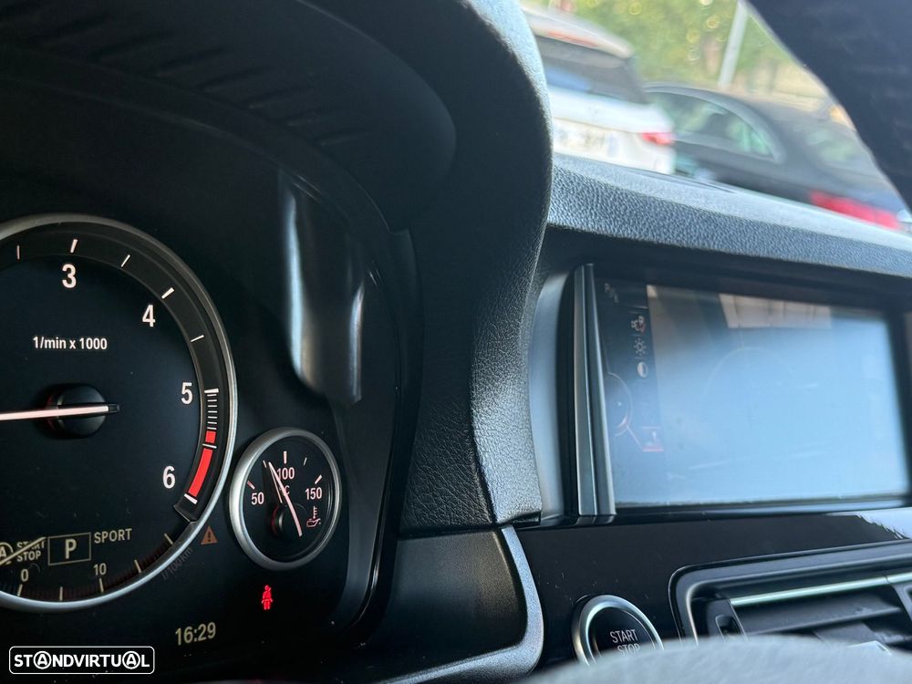 BMW 520 d Line Luxury Auto - 37