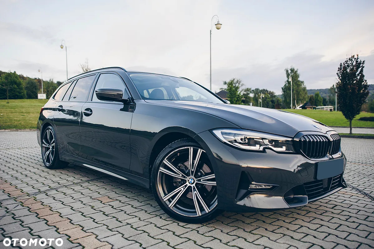 BMW Seria 3 320d Sport Line Shadow sport - 12