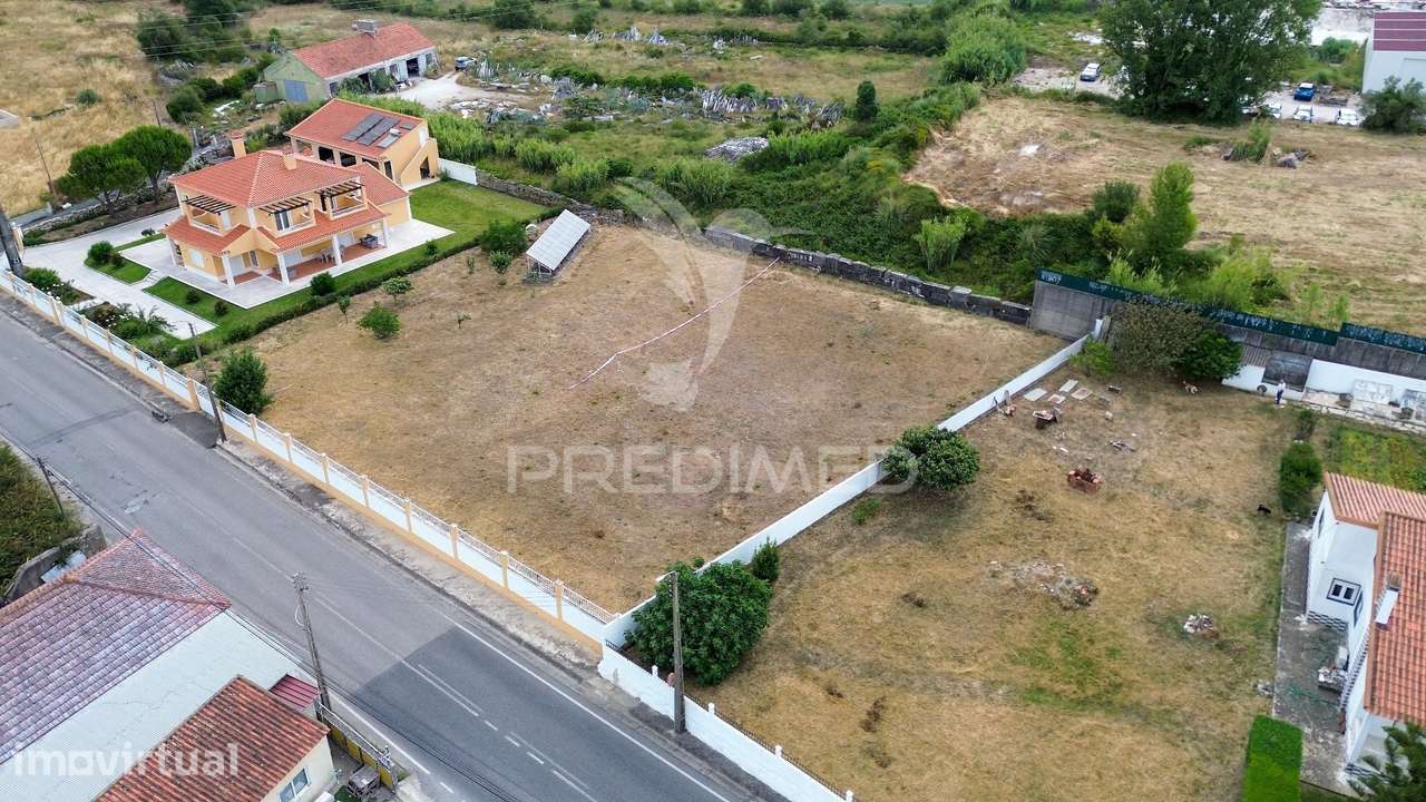 Terreno com Projeto Aprovado para Moradia T4  Próximo de Sintra - Grande imagem: 4/13