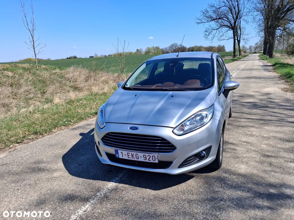 Ford Fiesta 1.5 TDCi Ambiente - 5