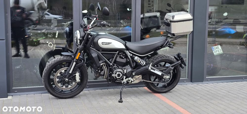 Ducati Scrambler - 24