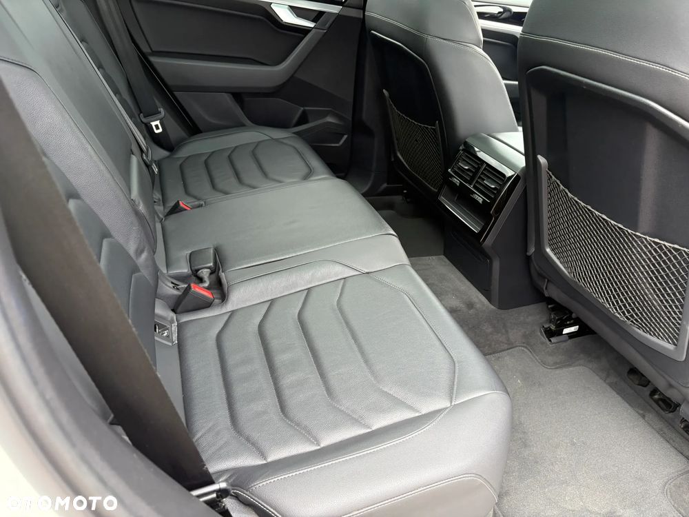 Volkswagen Touareg 3.0 V6 TDI SCR 4Mot Elegance - 28