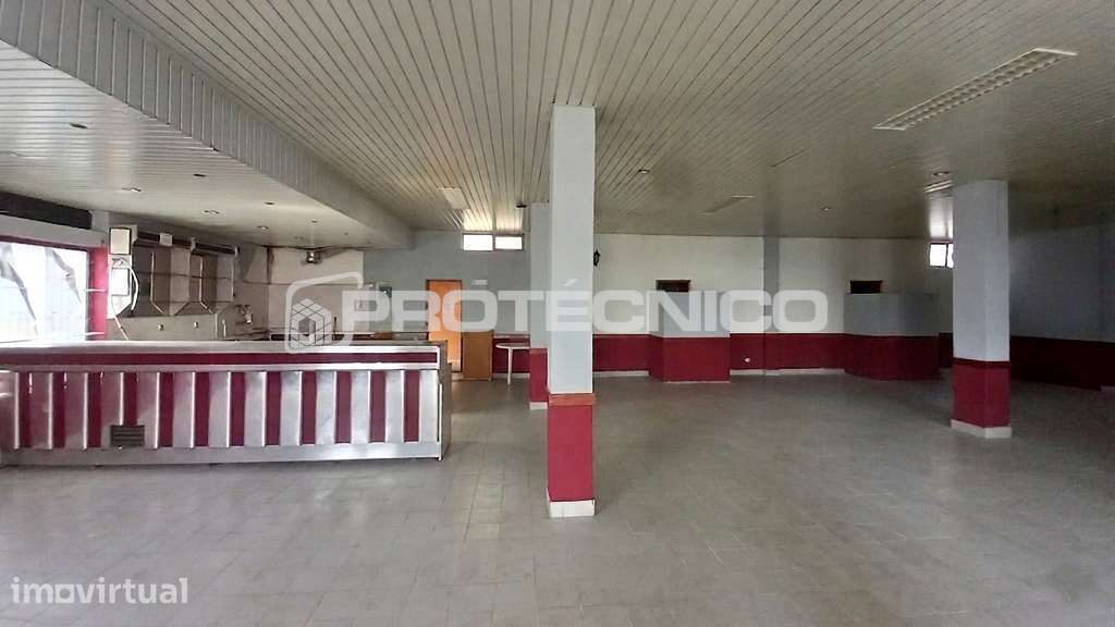 Loja no Bairro do Sardão - Mirandela - Grande imagem: 3/6