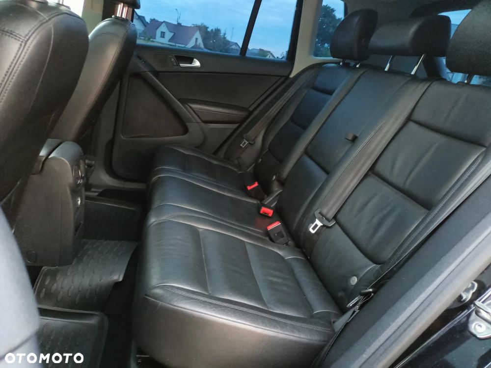 Volkswagen Tiguan - 15