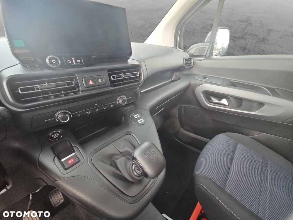 Fiat Doblo Combi - 15