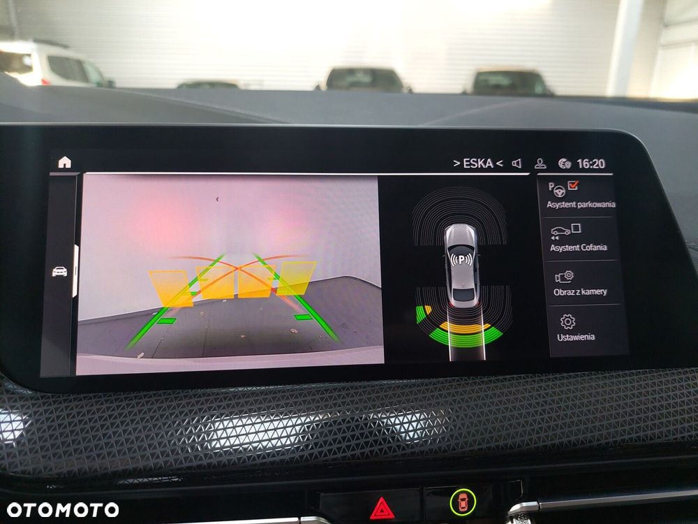 BMW Seria 2 218d Sport Line - 25