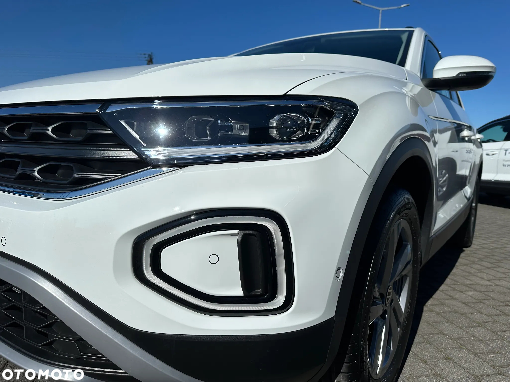 Volkswagen T-Roc - 7