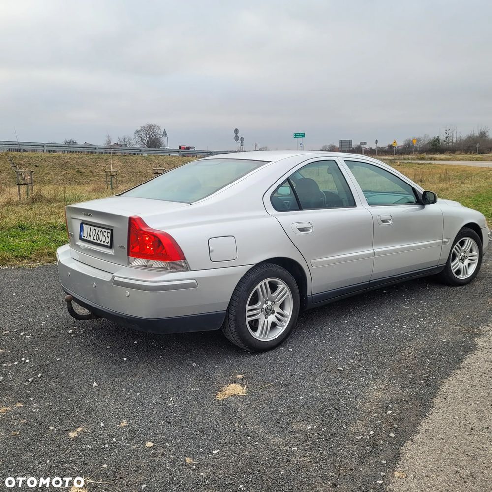 Volvo S60 2.4D Rubin - 3