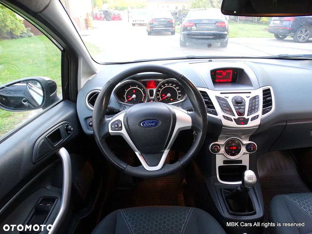 Ford Fiesta 1.25 Titanium X - 21