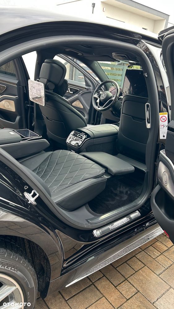 Mercedes-Benz Klasa S 500 4Matic L 9G-TRONIC - 28
