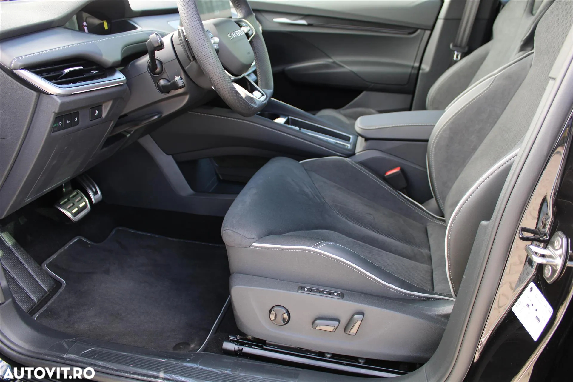 Skoda Enyaq 85x Sportline - 10