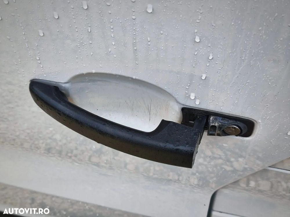 Opel Vivaro B - 5