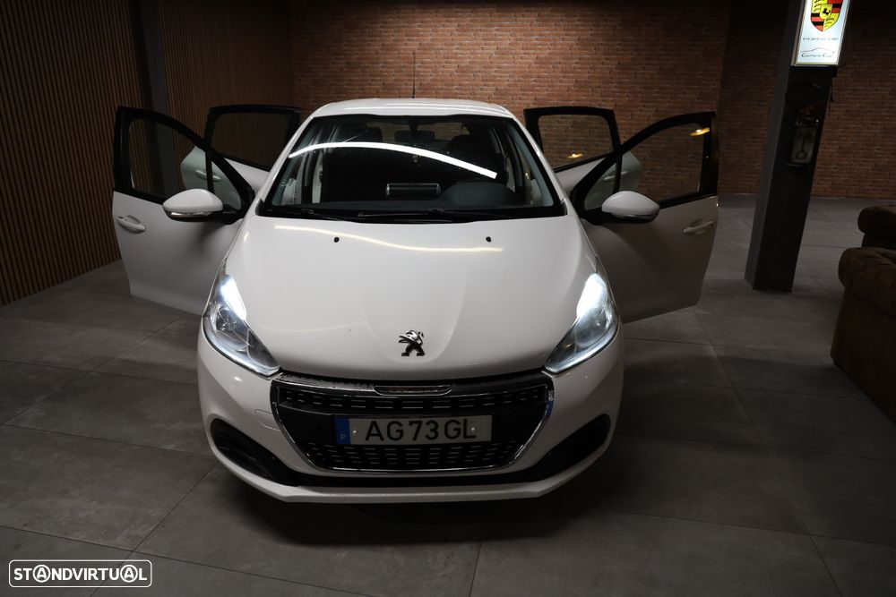 Peugeot 208 1.6 BlueHDi Style - 16
