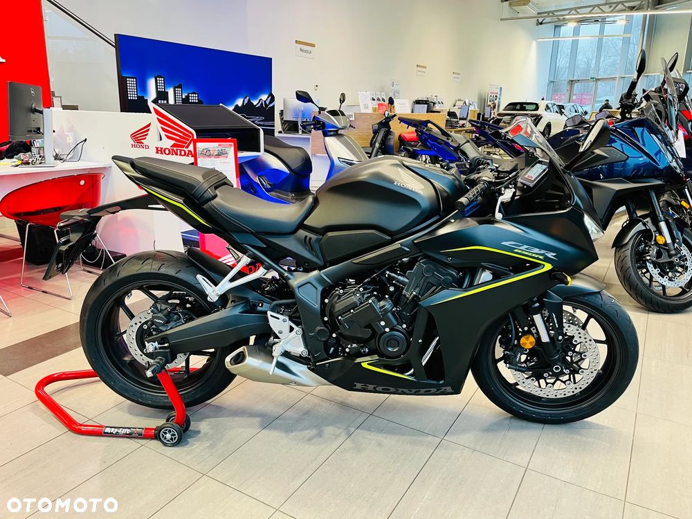 Honda CBR - 2