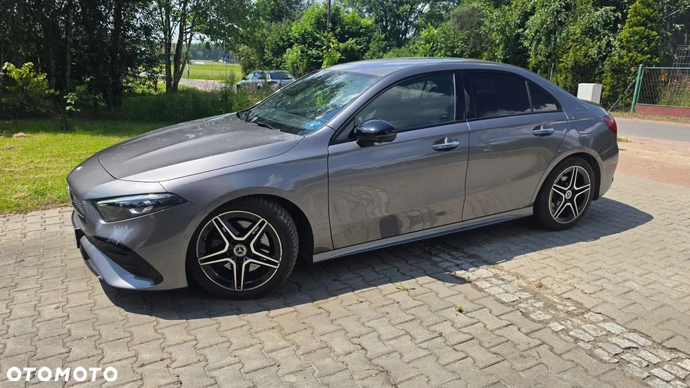 Mercedes-Benz Klasa A 220 d AMG Line 8G-DCT - 30