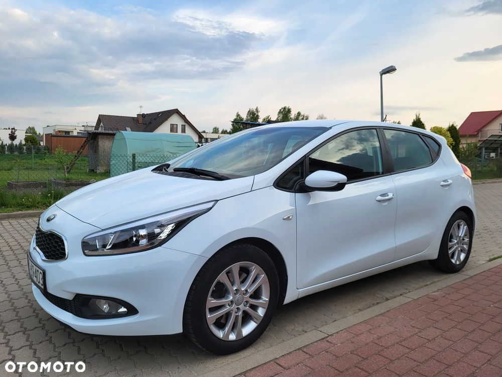 Kia Ceed - 1