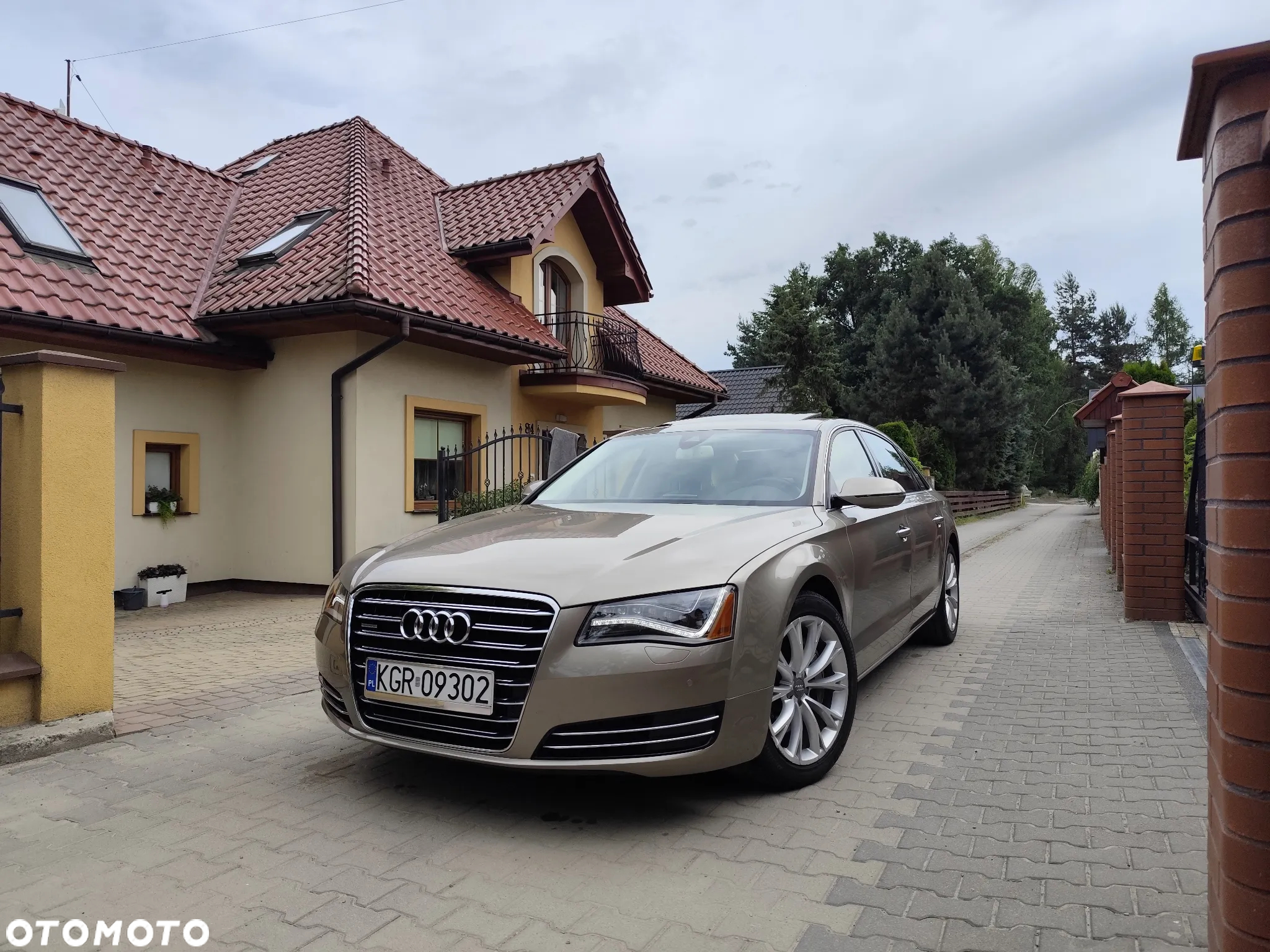 Audi A8 - 2