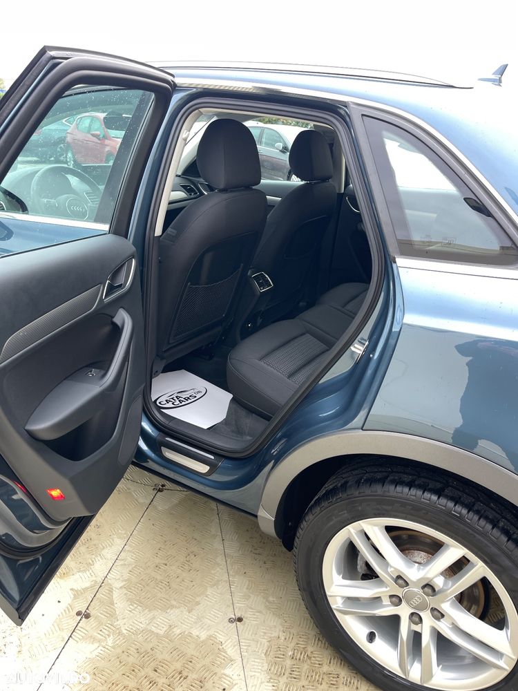 Audi Q3 2.0 TDI Quattro Stronic Design - 25