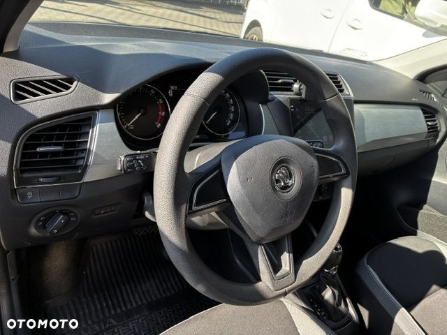 Skoda Fabia 1.2 TSI Drive DSG - 16