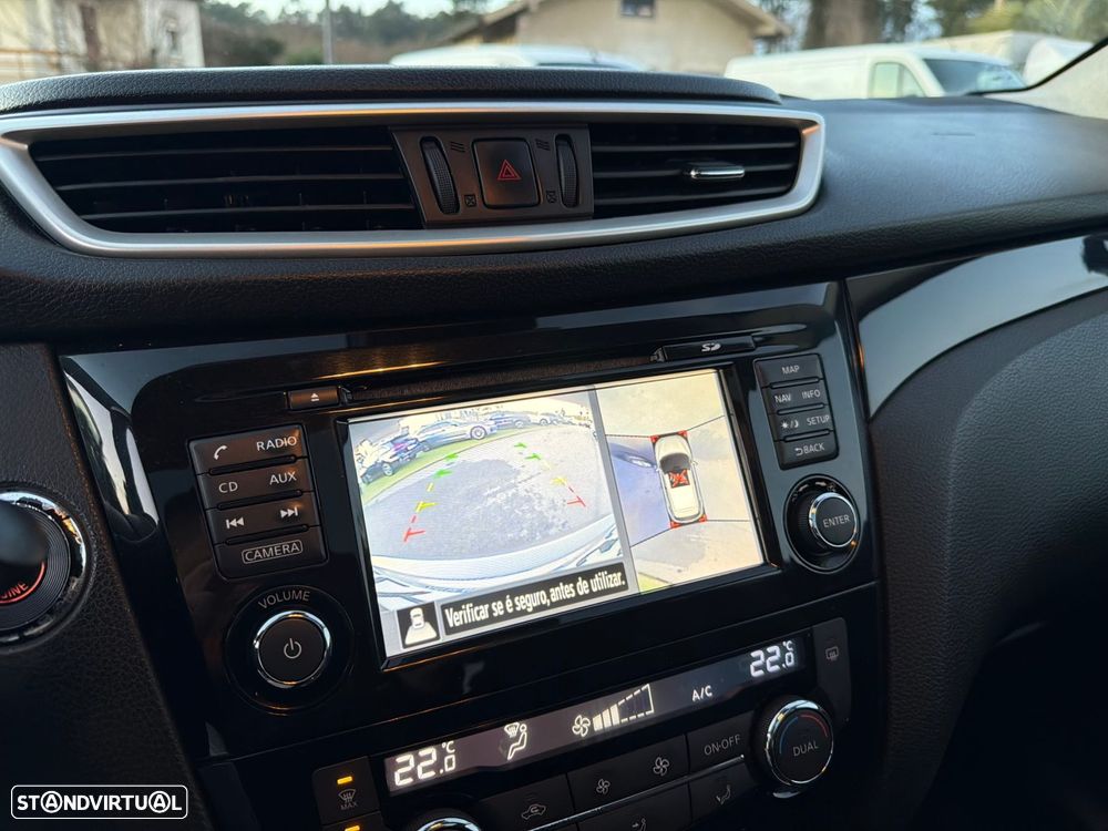 Nissan Qashqai 1.5 dCi N-Connecta - 13