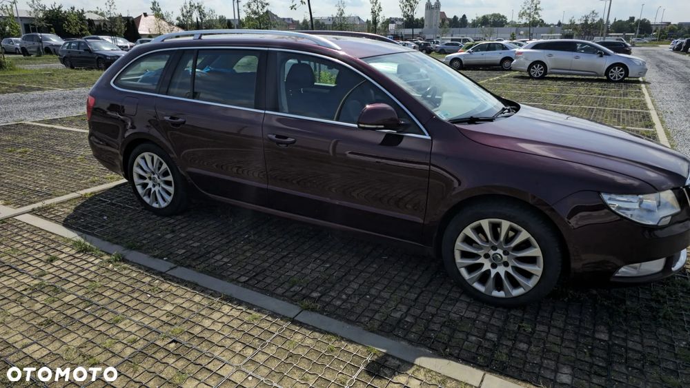 Skoda Superb 2.0 TDI Comfort - 4