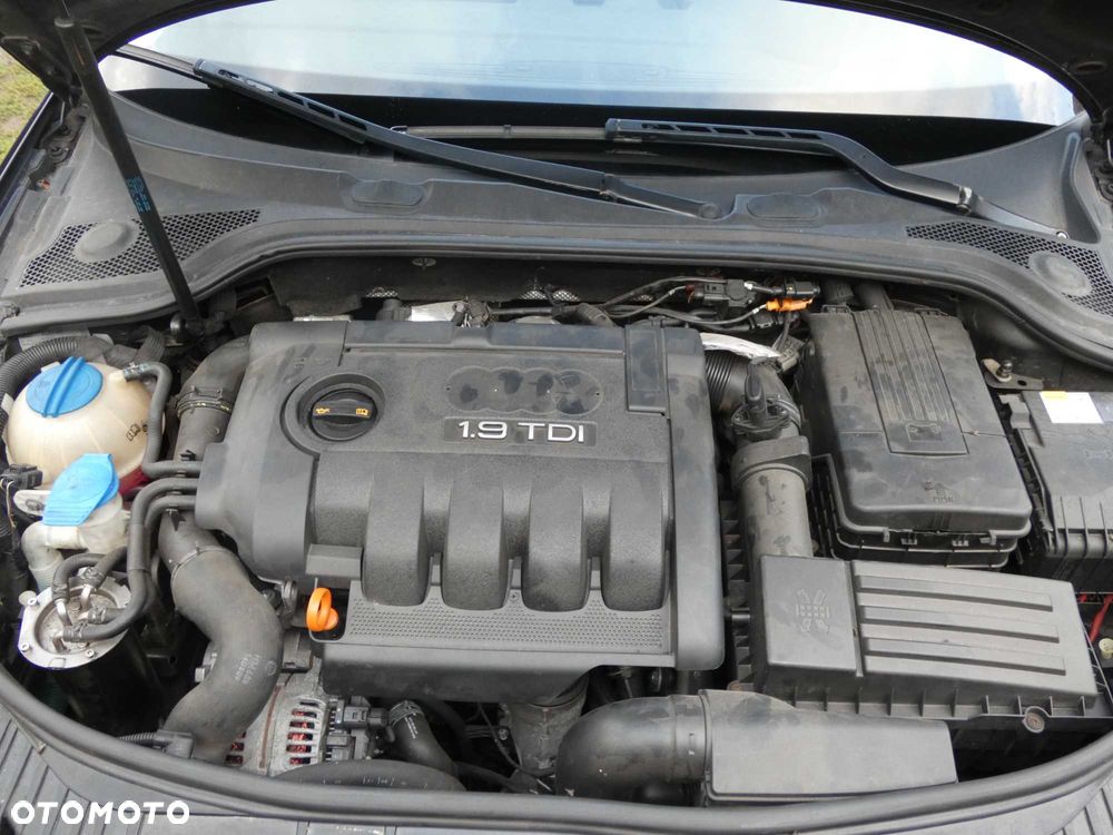 Audi A3 Sportback - 8