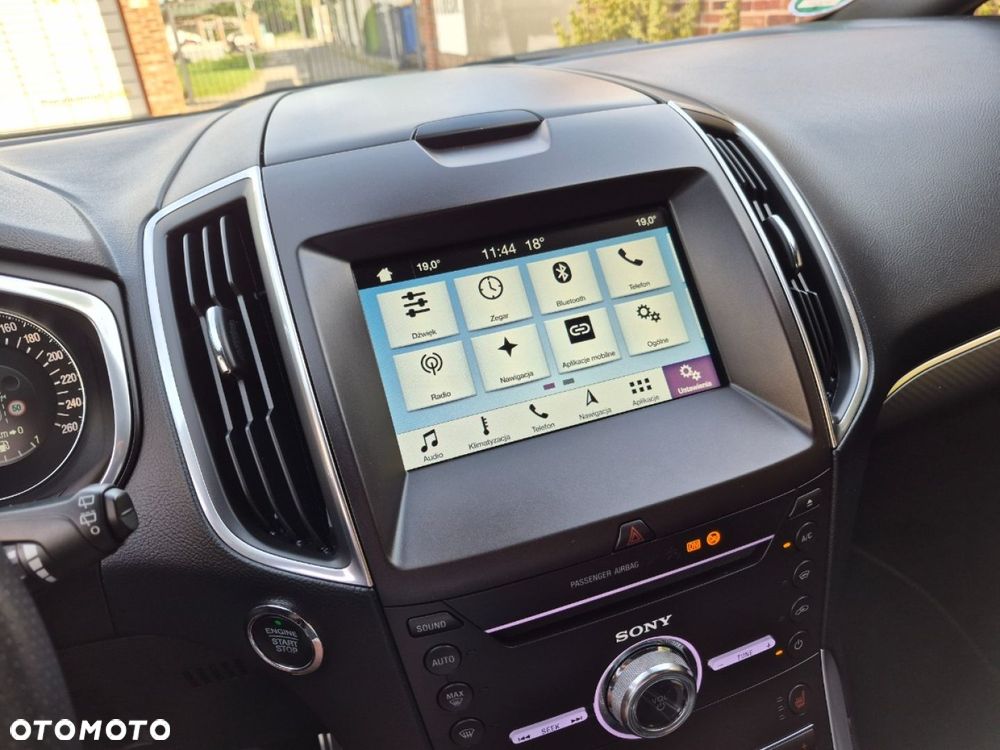 Ford S-Max - 28