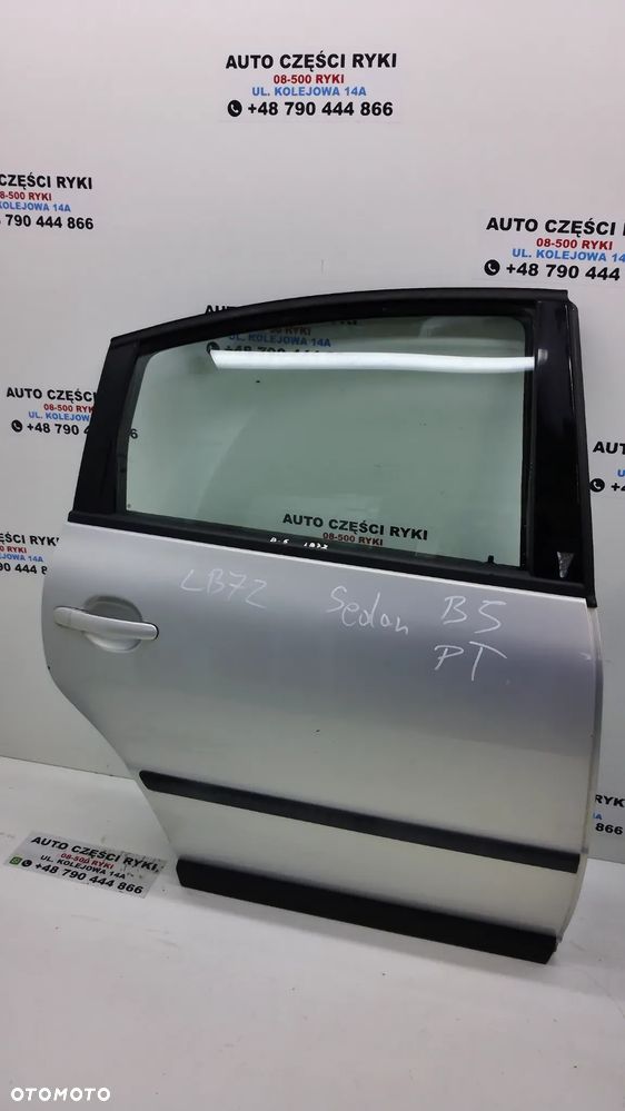 VW Passat B5 Sedan  Drzwi Prawe Lewe Tył  LB7Z przed lift - 13