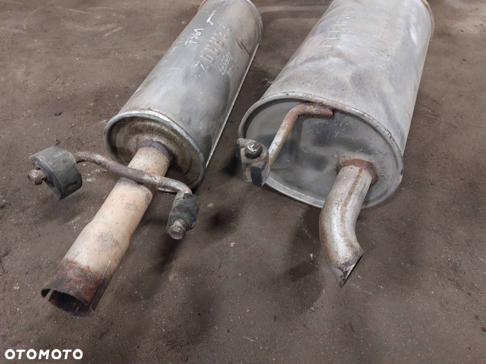 TŁUMIK WYDECH KOŃCOWY + ŚRODKOWY TOYOTA YARIS I 1.3 16V - 2
