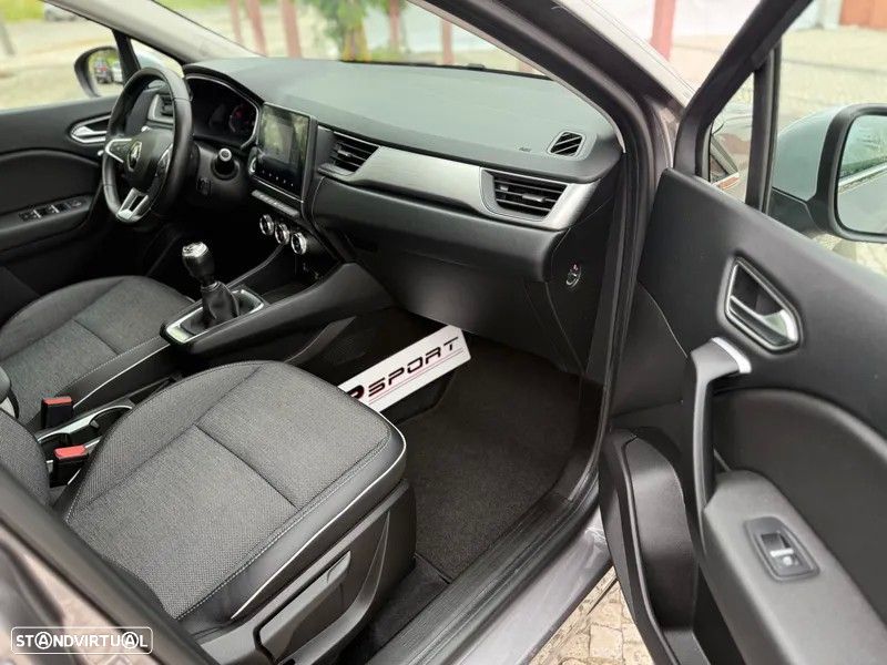 Renault Captur 1.0 TCe Exclusive - 19
