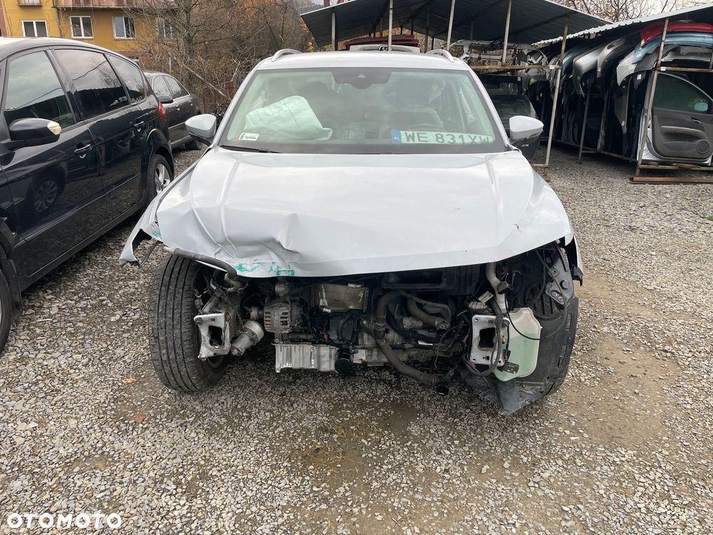 Volkswagen T-Roc - 6