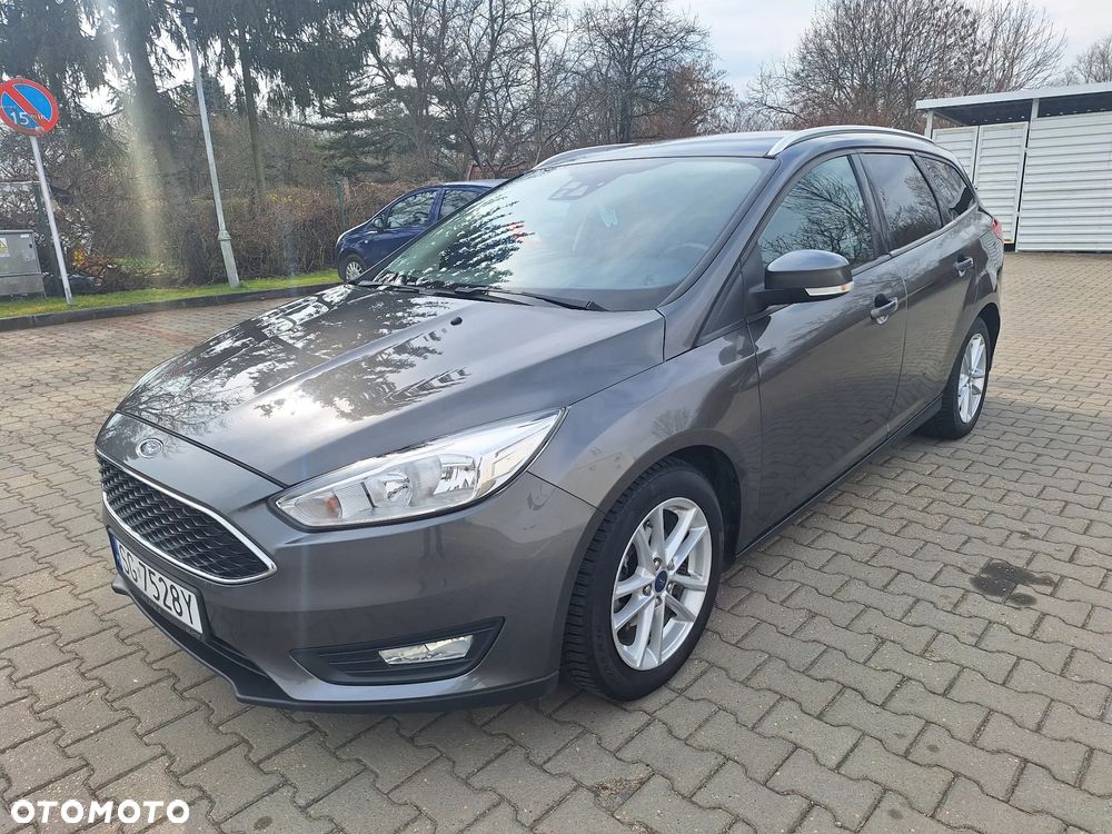 Ford Focus 1.6 Platinium X PowerShift - 4